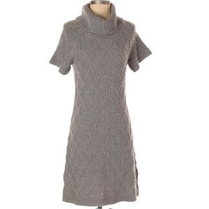 GREAT CONDITION Banana Republic Sweater Dress
